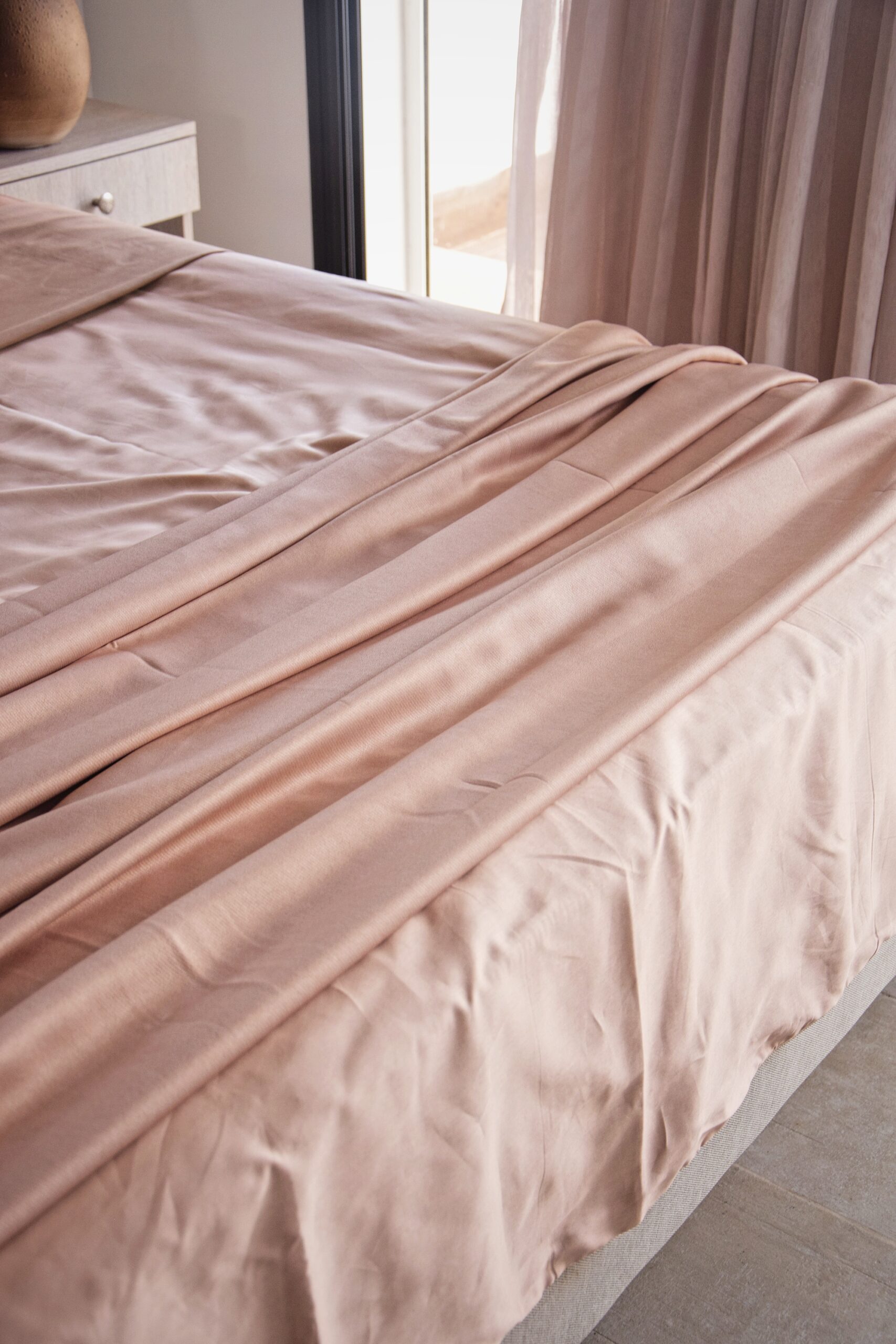 "Brume des montagnes": jeté de lit 100% gabardine de soie – Image 6