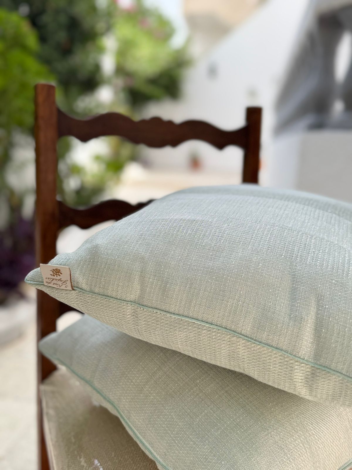 "Sérénité" coussin décoratif en toile de lin